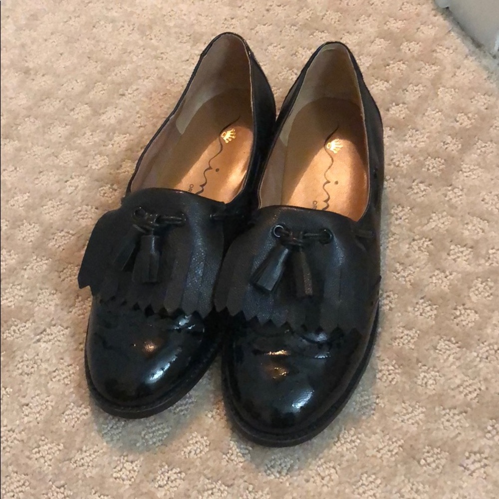 Nina Originals tasseled loafers